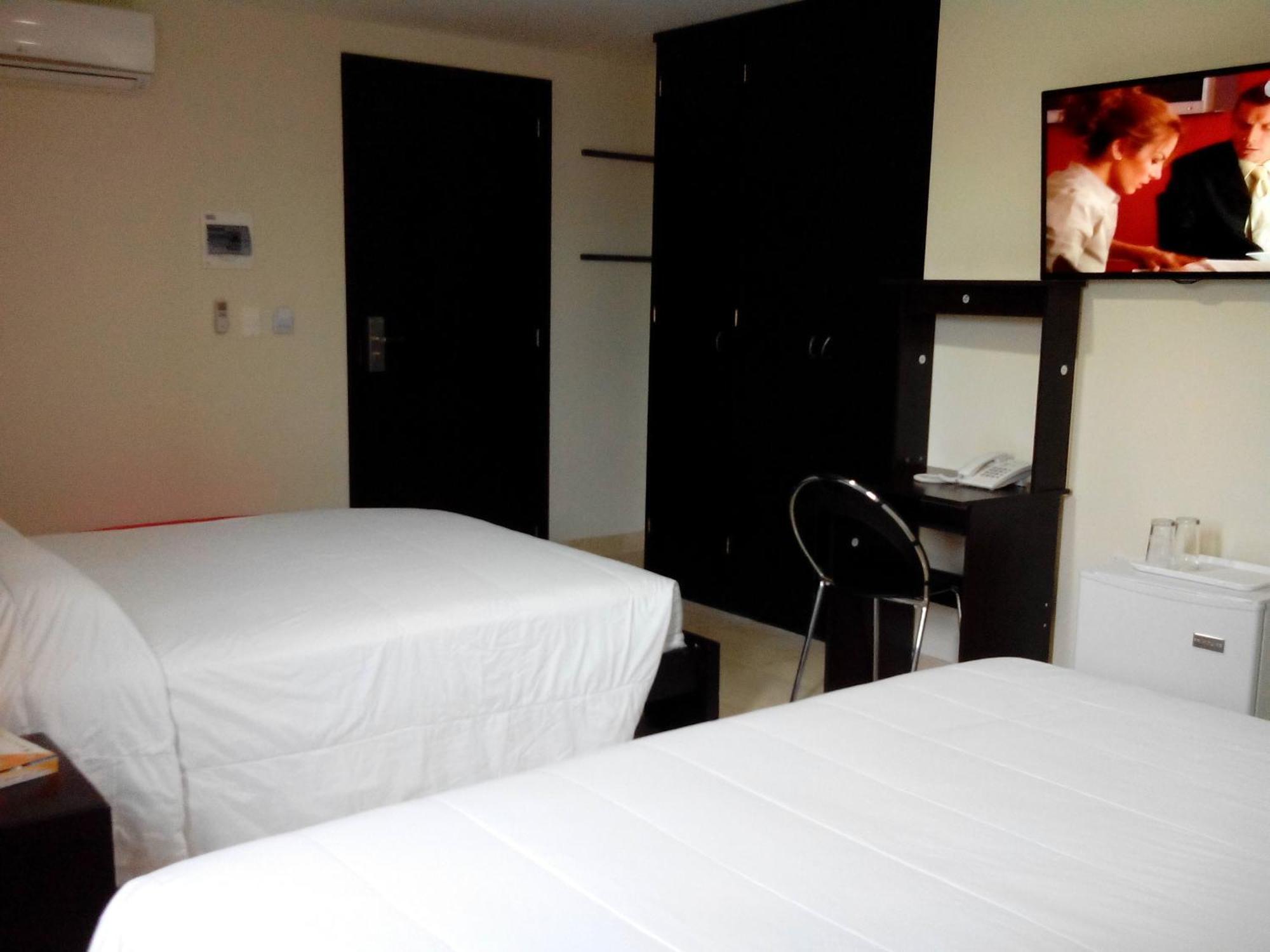 Hotel Suite Continental Barranquilla  Esterno foto