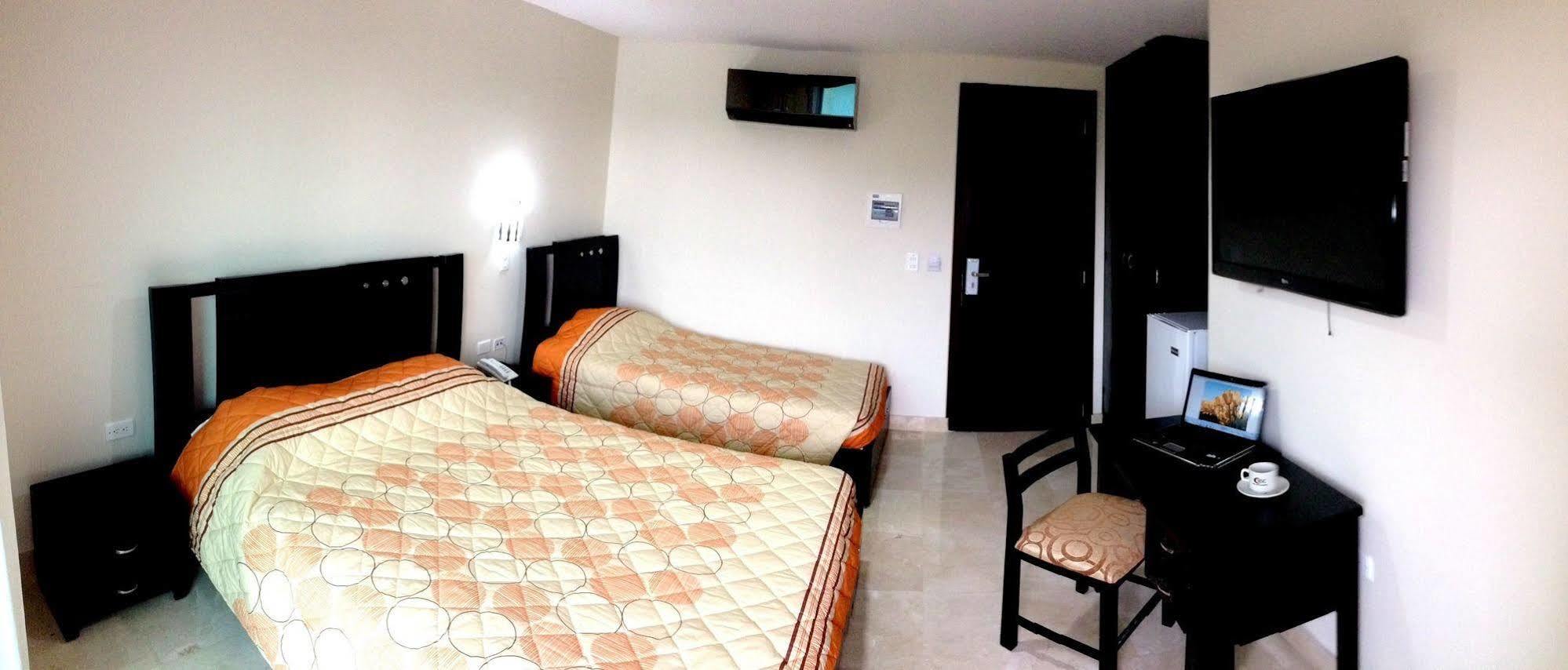 Hotel Suite Continental Barranquilla  Esterno foto